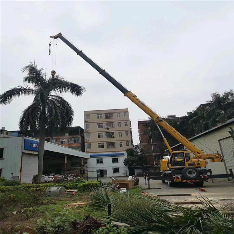 溧阳12吨吊车出租一天的收费标准是什么