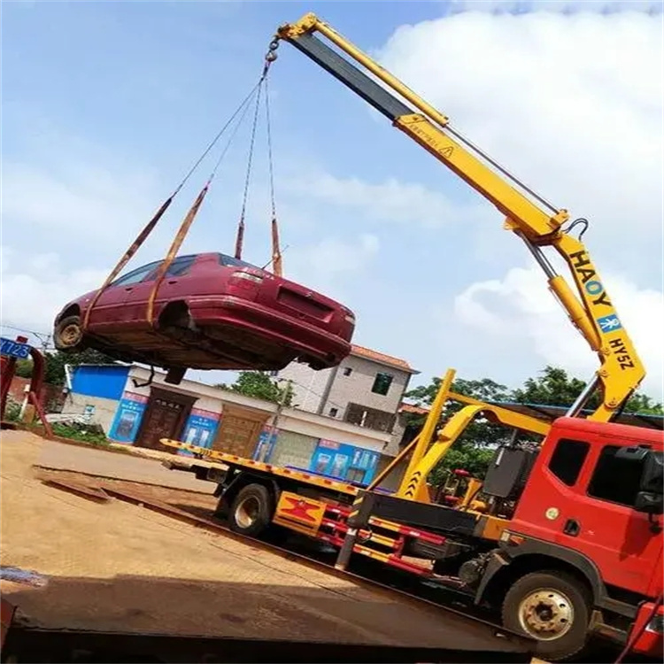 溧阳吊车救援小汽车怎么吊